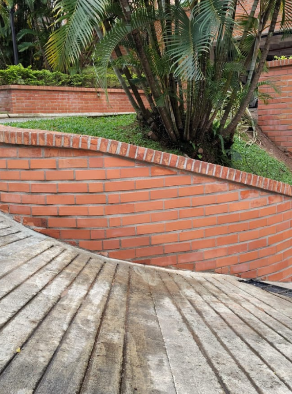 Cambio de piezas de ladrillo